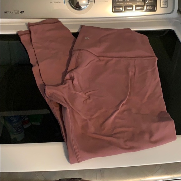 Pink lulu Aligne leggings